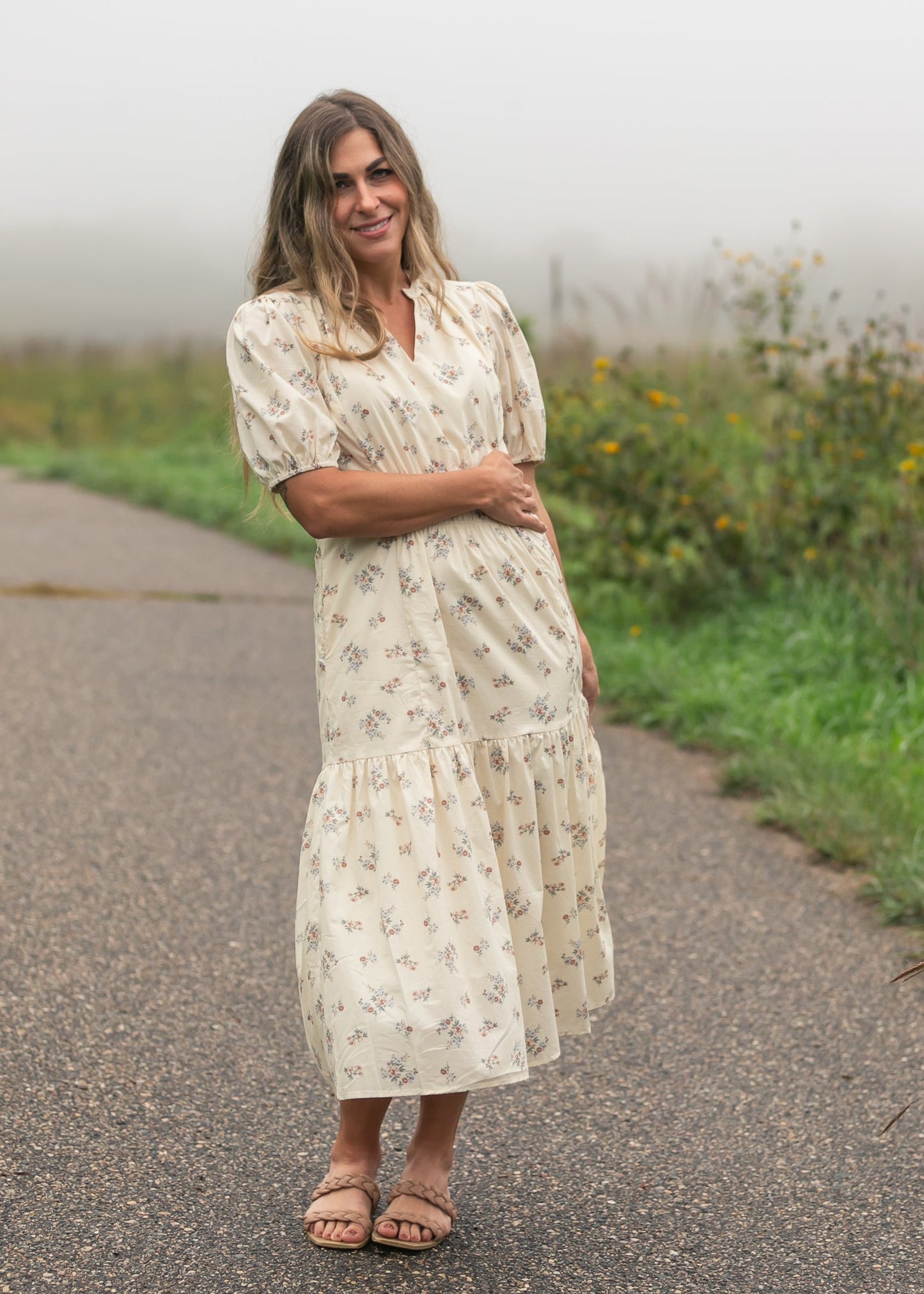 Katrina Half Sleeve Floral Midi Dress - product image 5