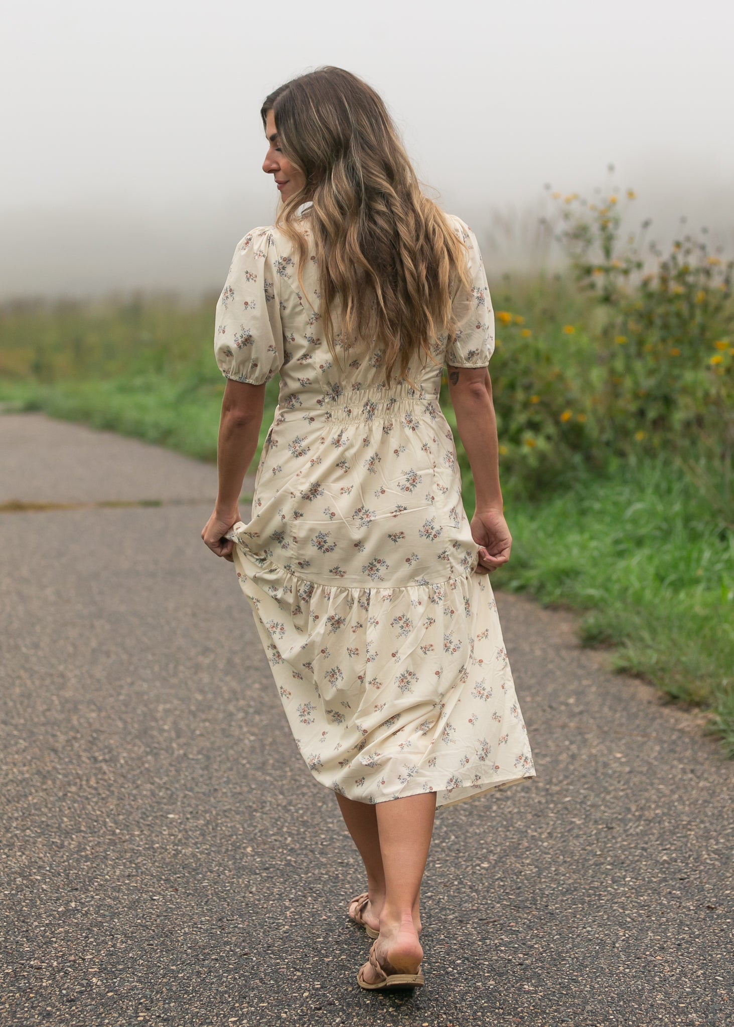 Katrina Half Sleeve Floral Midi Dress - product image 15