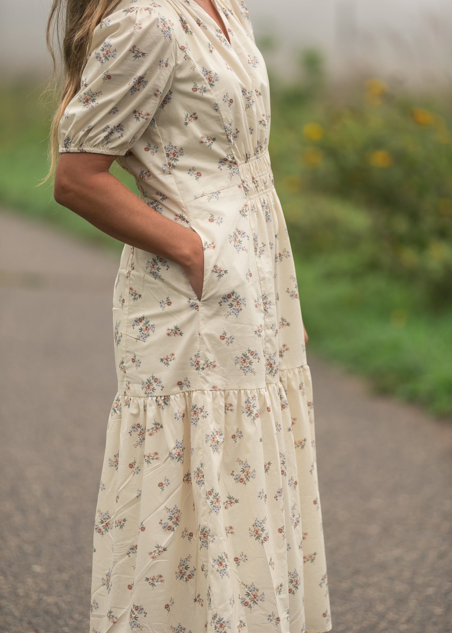 Katrina Half Sleeve Floral Midi Dress - product image 9