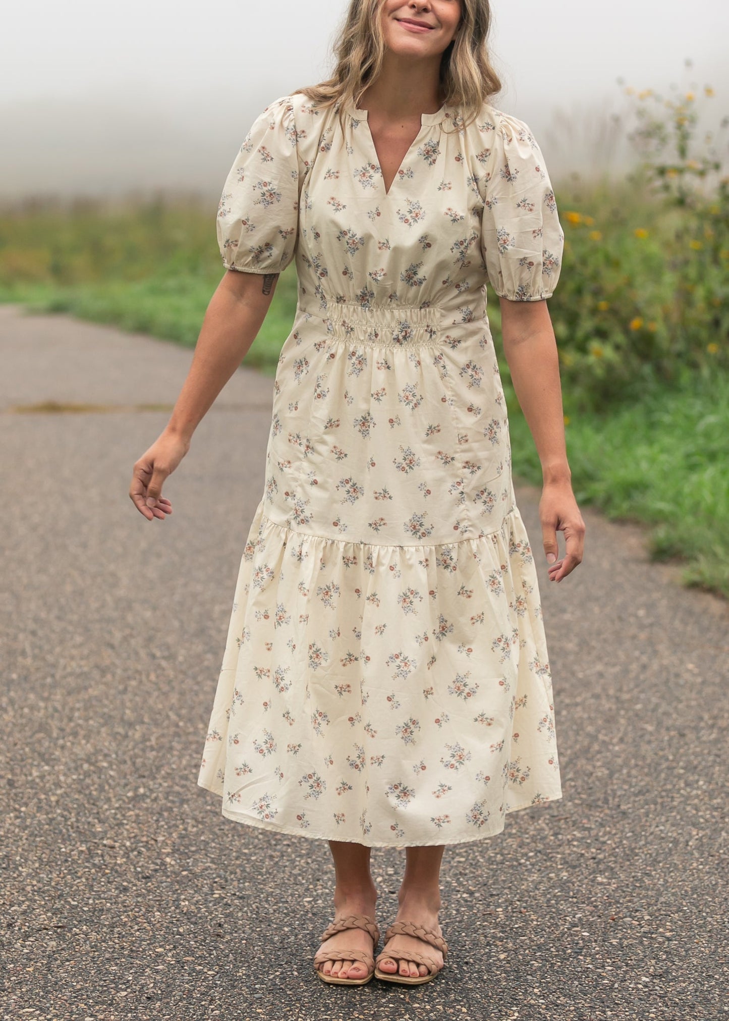 Katrina Half Sleeve Floral Midi Dress - product image 6