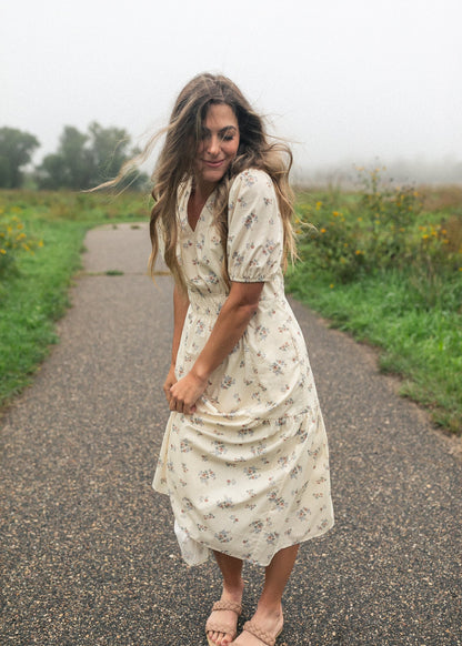 Katrina Half Sleeve Floral Midi Dress - product image 7