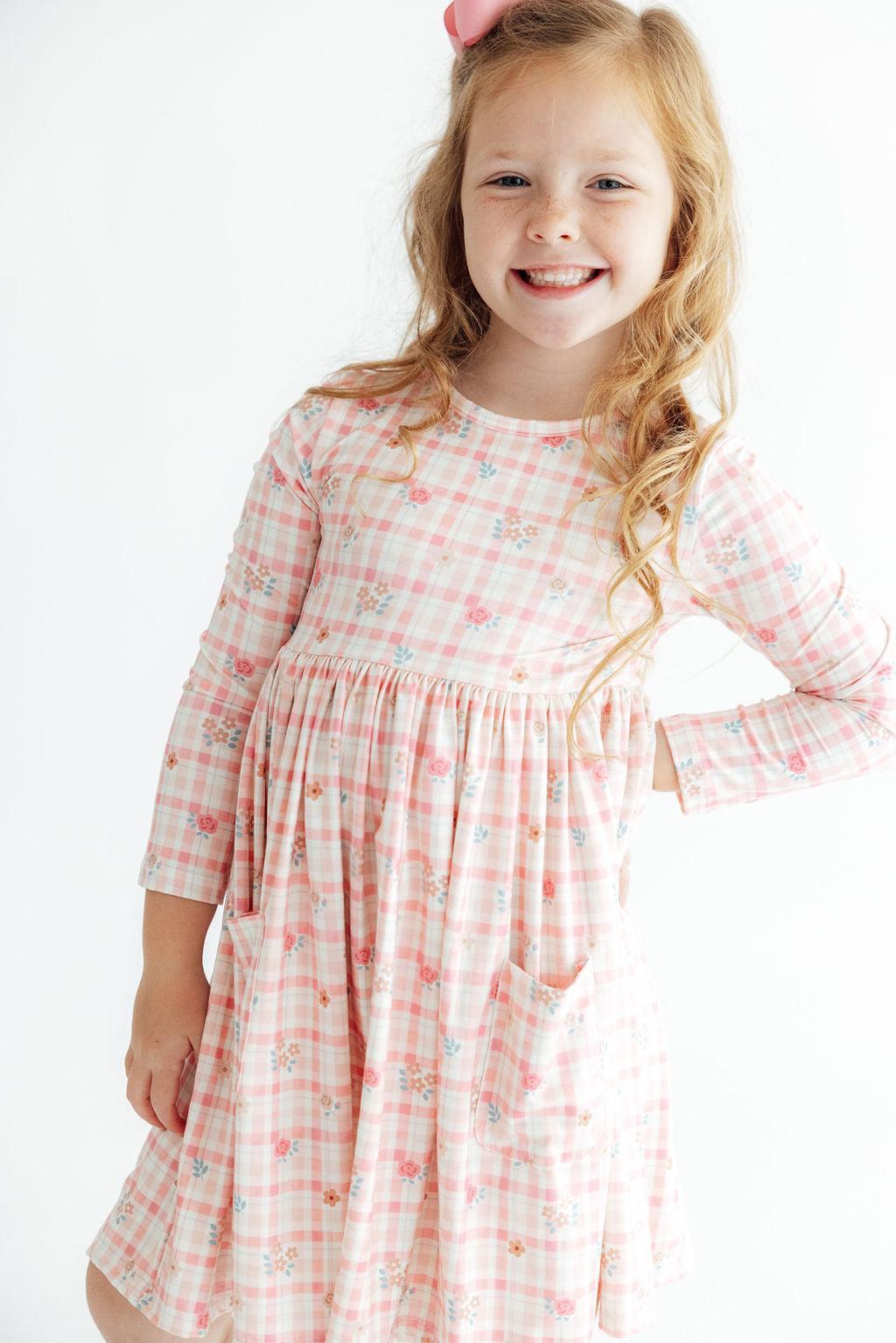 Off the Grid L/S Pocket Twirl Dress Secondary image